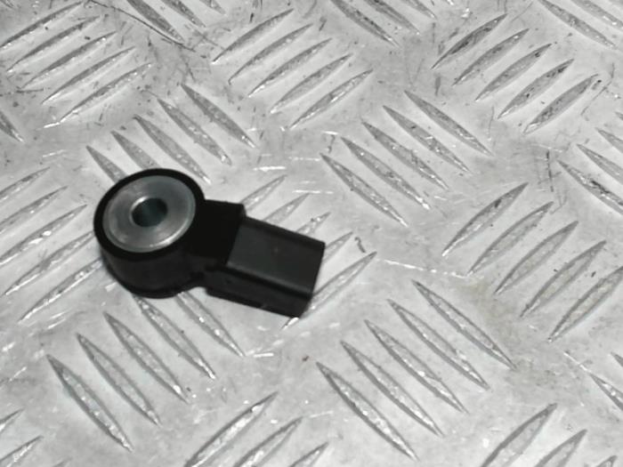 Pingelsensor van een Volkswagen Transporter T6 2.0 TDI 199 2020