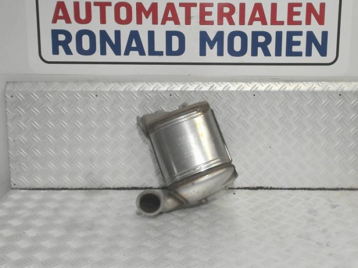 Gebruikte Roetfilter Volkswagen Golf VII Variant (AUVV) 2.0 TDI 16V Prijs € 665,50 Inclusief btw aangeboden door Automaterialen Ronald Morien B.V.