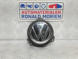 Gebruikte Handgreep Kofferdeksel Volkswagen Passat Prijs € 25,00 Margeregeling aangeboden door Automaterialen Ronald Morien B.V.