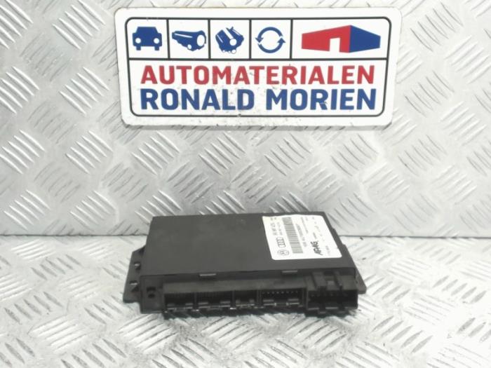 Gebruikte Bodycontrol Module Volkswagen Golf VI (5K1) 1.4 TSI 160 16V Prijs € 125,00 Margeregeling aangeboden door Automaterialen Ronald Morien B.V.