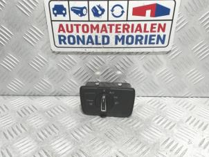Gebruikte Licht Schakelaar Volkswagen Passat Variant (3G5) 1.4 TSI GTE 16V Prijs € 25,00 Inclusief btw aangeboden door Automaterialen Ronald Morien B.V.