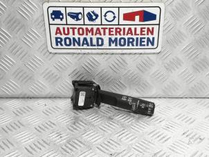 Gebruikte Schakelaar Ruitenwisser Opel Zafira Tourer (P12) 1.4 Turbo 16V Ecotec Prijs € 10,00 Margeregeling aangeboden door Automaterialen Ronald Morien B.V.