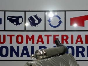 Nieuwe Injector (benzine injectie) Mercedes C (R205) C-180 1.6 16V Prijs € 114,95 Inclusief btw aangeboden door Automaterialen Ronald Morien B.V.