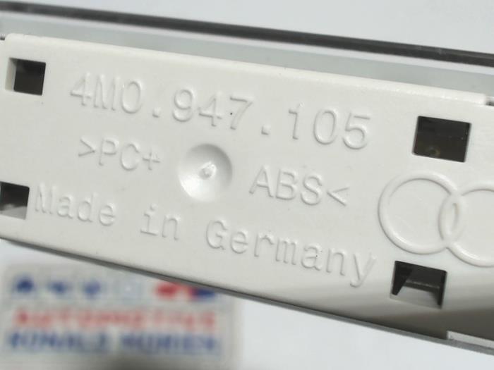 LED lamp van een Audi A3 Sportback (8YA) 2.0 30 TDI 16V 2021