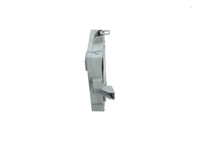 Gebruikte Bodycontrol Module Fiat Croma (194) 1.9 D Multijet 16V Prijs € 85,00 Margeregeling aangeboden door Automaterialen Ronald Morien B.V.