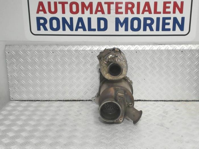 Gebruikte Roetfilter Skoda Octavia Combi (5EAC) 1.6 TDI GreenTec 16V Prijs € 249,00 Margeregeling aangeboden door Automaterialen Ronald Morien B.V.