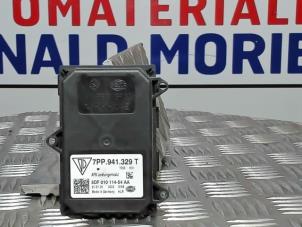 Gebruikte Xenon module Porsche Macan (95B) 3.0 V6 24V GTS Prijs € 145,00 Margeregeling aangeboden door Automaterialen Ronald Morien B.V.