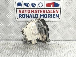 Gebruikte Deurslot Mechaniek 4Deurs links-achter Audi Q5 (8RB) 2.0 TFSI 16V Hybrid Quattro Prijs € 29,00 Inclusief btw aangeboden door Automaterialen Ronald Morien B.V.