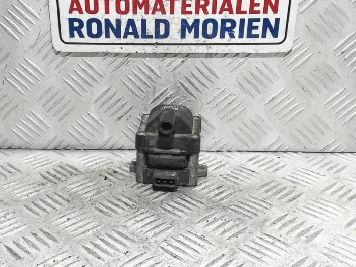Gebruikte Ontstekingsmodule Volkswagen Golf III (1H1) 2.8 VR6 Prijs € 49,00 Margeregeling aangeboden door Automaterialen Ronald Morien B.V.