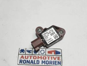 Gebruikte Airbag Sensor Landrover Range Rover Sport (LS) 3.0 S TDV6 Prijs € 35,00 Margeregeling aangeboden door Automaterialen Ronald Morien B.V.