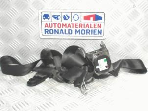 Gebruikte Veiligheidsgordel midden-achter Landrover Range Rover Sport (LS) 3.0 S TDV6 Prijs € 49,00 Margeregeling aangeboden door Automaterialen Ronald Morien B.V.