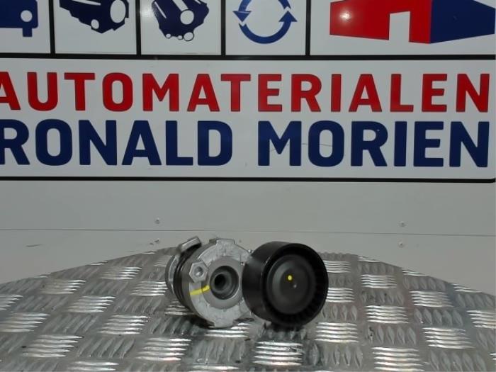 Nieuwe Spanner multiriem Renault Megane IV Grand Coupe (RFBL) 1.2 Energy TCE 130 Prijs € 25,00 Inclusief btw aangeboden door Automaterialen Ronald Morien B.V.