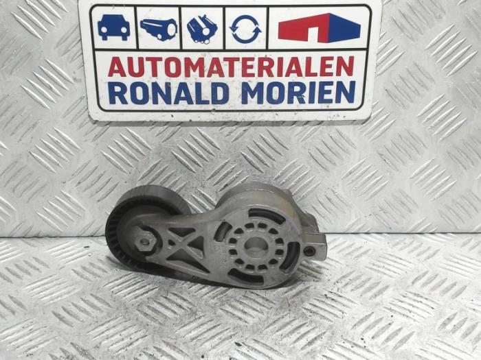 Gebruikte Spanrol Multiriem Volkswagen Golf V Variant (1K5) 2.0 TDI DRF 16V Prijs € 25,00 Inclusief btw aangeboden door Automaterialen Ronald Morien B.V.