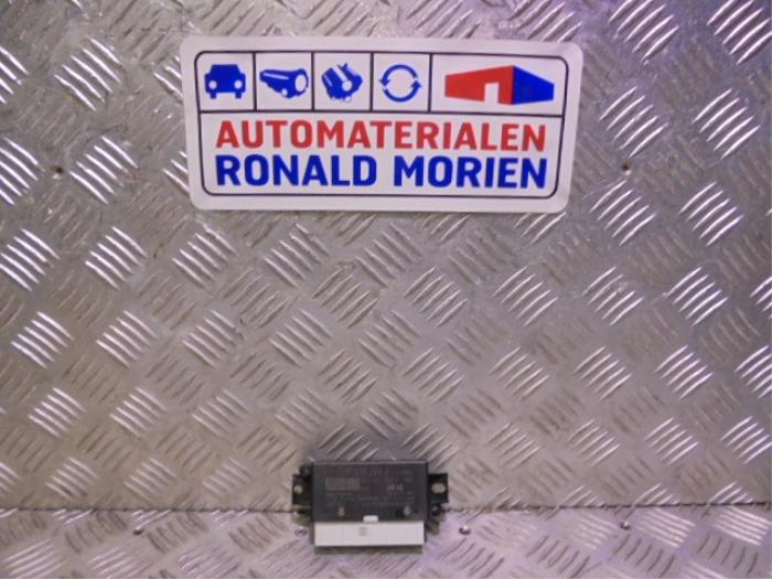 Gebruikte Module PDC Audi A3 Sportback (8VA/8VF) 1.4 TFSI 16V e-tron Prijs € 15,00 Margeregeling aangeboden door Automaterialen Ronald Morien B.V.