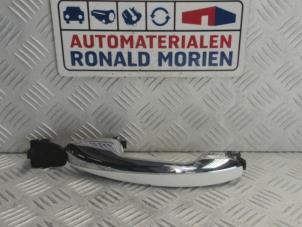 Gebruikte Handgreep Mercedes C Estate (S205) C-43 AMG 3.0 V6 24V Turbo 4-Matic Prijs € 65,00 Margeregeling aangeboden door Automaterialen Ronald Morien B.V.