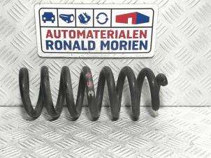 Gebruikte Veerschroef achter Mercedes C Estate (S205) C-43 AMG 3.0 V6 24V Turbo 4-Matic Prijs € 29,00 Margeregeling aangeboden door Automaterialen Ronald Morien B.V.