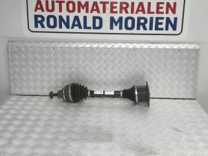 Gebruikte Aandrijfas links-voor Audi E-tron Sportback (GEA) 55 Prijs € 215,00 Inclusief btw aangeboden door Automaterialen Ronald Morien B.V.