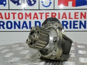 Gebruikte Dieselpomp Volkswagen Golf VI Variant (AJ5/1KA) 2.0 GTD 16V Prijs € 149,00 Margeregeling aangeboden door Automaterialen Ronald Morien B.V.