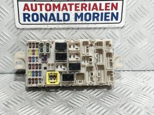 Gebruikte Zekeringkast Peugeot iOn iOn Prijs € 89,00 Margeregeling aangeboden door Automaterialen Ronald Morien B.V.
