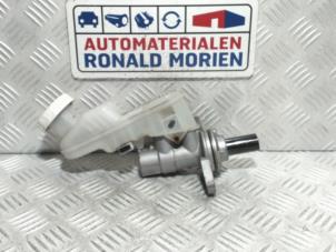 Gebruikte Hoofdremcilinder Peugeot iOn iOn Prijs € 75,00 Margeregeling aangeboden door Automaterialen Ronald Morien B.V.