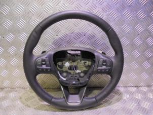 Gebruikte Stuurwiel Ford Fiesta 7 1.0 EcoBoost 12V 100 Prijs € 145,00 Margeregeling aangeboden door Automaterialen Ronald Morien B.V.