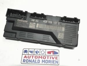 Gebruikte Computer Diversen Audi A7 Sportback (4GA/4GF) 3.0 V6 24V TFSI Quattro Prijs € 75,00 Inclusief btw aangeboden door Automaterialen Ronald Morien B.V.