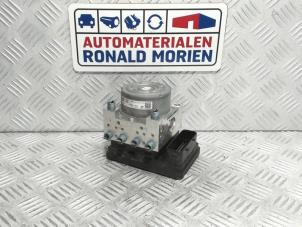 Gebruikte ABS Pomp BMW 1 serie (F20) 118i 1.5 TwinPower 12V Van Prijs € 344,85 Inclusief btw aangeboden door Automaterialen Ronald Morien B.V.