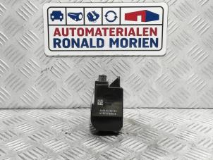 Gebruikte Elektronisch kontaktslot Ford Focus 4 1.5 EcoBlue 120 Prijs € 50,00 Inclusief btw aangeboden door Automaterialen Ronald Morien B.V.