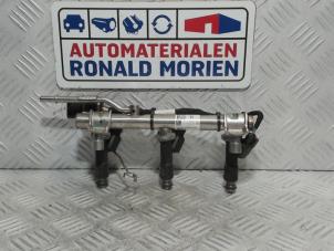 Gebruikte Common rail (Injectie) Opel Karl 1.0 12V Prijs € 81,82 Margeregeling aangeboden door Automaterialen Ronald Morien B.V.