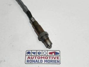 Lambda Sonde van een Vauxhall Vivaro B Combi 1.6 CDTI 95 2020