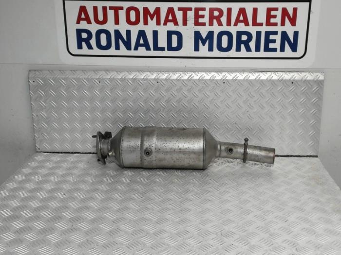 Gebruikte Roetfilter Ford Transit 2.2 TDCi 16V Prijs € 356,95 Inclusief btw aangeboden door Automaterialen Ronald Morien B.V.