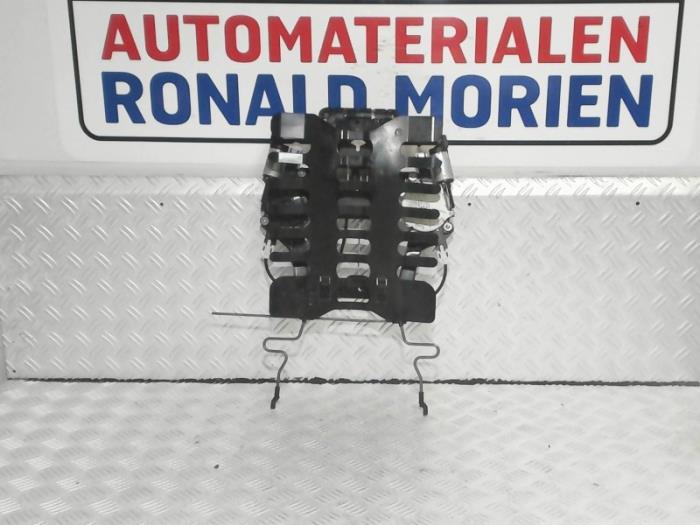 Gebruikte Diversen Volkswagen Passat CC (357) 2.0 TDI 16V 170 Prijs € 125,00 Margeregeling aangeboden door Automaterialen Ronald Morien B.V.