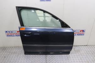 Gebruikte Deur 4Deurs rechts-voor Audi A8 (D3) 4.2 V8 40V Quattro Prijs € 125,00 Margeregeling aangeboden door Automaterialen Ronald Morien B.V.