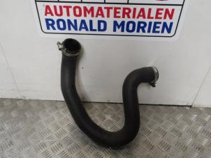 Gebruikte Intercooler Buis Peugeot 308 (L3/L8/LB/LH/LP) 1.6 16V THP Prijs € 30,00 Margeregeling aangeboden door Automaterialen Ronald Morien B.V.