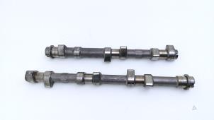 Gebruikte Nokkenas set Volkswagen Golf III (1H1) 2.9 VR6 Syncro Prijs € 125,00 Margeregeling aangeboden door Automaterialen Ronald Morien B.V.