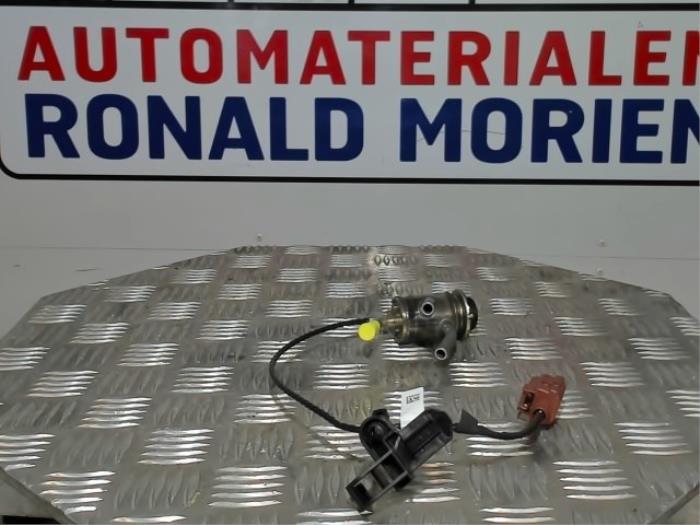 Gebruikte Adblue injector Volkswagen Golf VIII Variant (GC5) 2.0 TDI BlueMotion 16V Prijs € 151,25 Inclusief btw aangeboden door Automaterialen Ronald Morien B.V.
