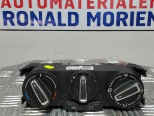 Gebruikte Chaufage Bedieningspaneel Volkswagen Polo V (6R) 1.0 TSI 12V BlueMotion Prijs € 29,00 Margeregeling aangeboden door Automaterialen Ronald Morien B.V.