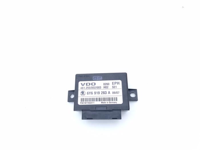 Gebruikte Computer Diversen Skoda Fabia (6Y5) 1.9 TDi Prijs € 29,00 Margeregeling aangeboden door Automaterialen Ronald Morien B.V.