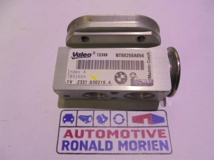 Gebruikte Airco expansieklep BMW 1 serie (F20) M135i 3.0 24V Prijs € 30,00 Margeregeling aangeboden door Automaterialen Ronald Morien B.V.