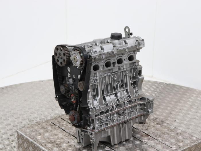 Motor van een Volvo V40 (VW) 1.8 16V Bi-Fuel 2003