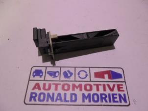 Gebruikte Temperatuursensor binnen BMW 1 serie (F20) M135i 3.0 24V Prijs € 14,00 Margeregeling aangeboden door Automaterialen Ronald Morien B.V.