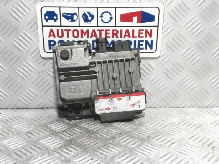 Gebruikte Computer Diversen Peugeot 208 I (CA/CC/CK/CL) 1.6 Blue HDi 75 Prijs € 89,00 Margeregeling aangeboden door Automaterialen Ronald Morien B.V.