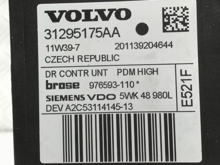 Raammotor Portier van een Volvo V50 (MW) 1.6 D2 16V 2011