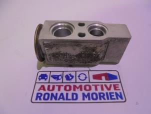 Gebruikte Airco expansieklep Citroen C1 1.0 12V Prijs € 19,00 Margeregeling aangeboden door Automaterialen Ronald Morien B.V.