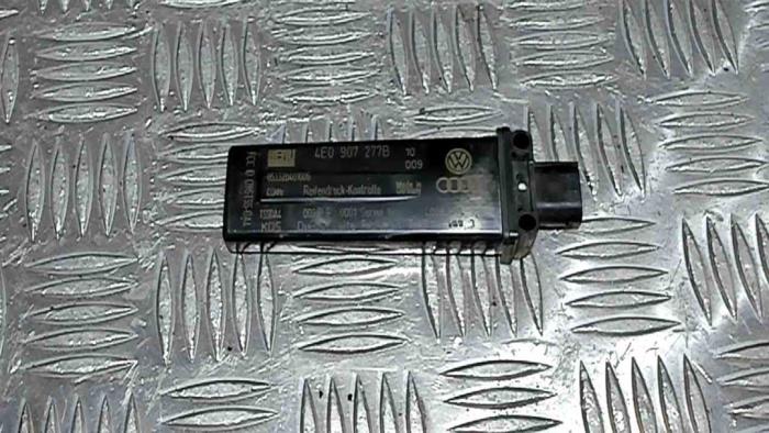 Gebruikte TPMS systeem Audi A8 (D3) 4.2 V8 40V Quattro Prijs € 25,00 Margeregeling aangeboden door Automaterialen Ronald Morien B.V.