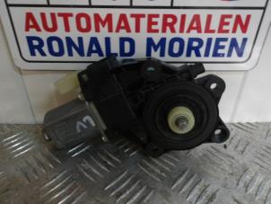 Gebruikte Raammotor Portier Mini Mini (R56) 1.4 16V One Prijs € 35,00 Margeregeling aangeboden door Automaterialen Ronald Morien B.V.
