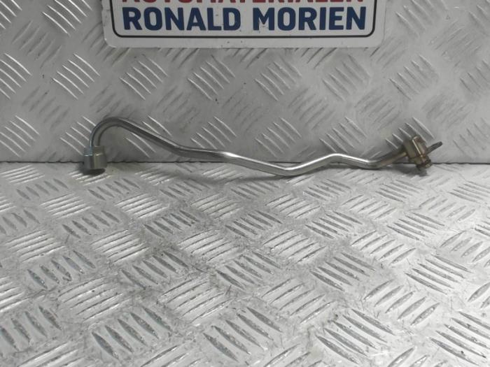Gebruikte Oliedruk Leiding Volkswagen Golf VIII Variant (GC5) 2.0 TDI BlueMotion 16V Prijs € 21,18 Inclusief btw aangeboden door Automaterialen Ronald Morien B.V.