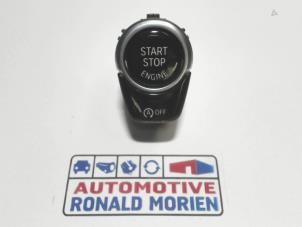 Gebruikte Start/Stop schakelaar BMW 5 serie Touring (G31) 523d 2.0 TwinPower Turbo 16V Prijs € 45,00 Inclusief btw aangeboden door Automaterialen Ronald Morien B.V.