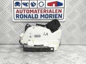 Gebruikte Motor Centrale Deurvergrendeling Volkswagen Golf Prijs € 14,99 Inclusief btw aangeboden door Automaterialen Ronald Morien B.V.