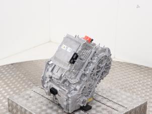 Nieuwe Automaatbak Ford Kuga III (DFK) 2.5 FHEV 16V Prijs € 4.537,50 Inclusief btw aangeboden door Automaterialen Ronald Morien B.V.